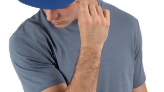 Gorra de red con visera recta K-UP