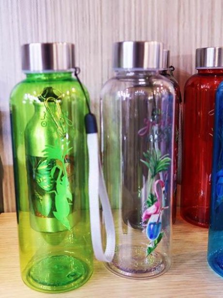 Garrafa Transparente de 500ml com Tampa e Atilho Impacto