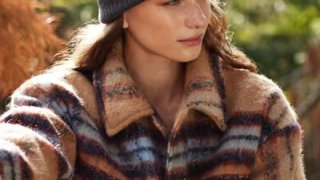 Beechfield Patch and Pompom Hat